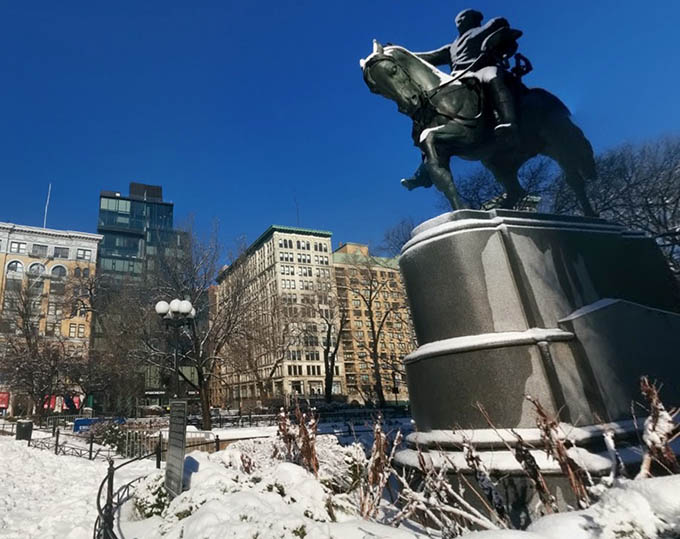unionsquarestatue